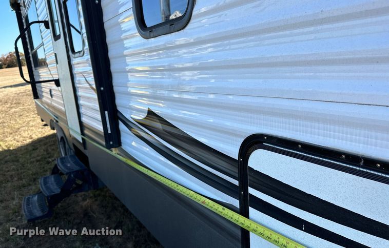 image for item DP3216 2016 Keystone Hideout  camper