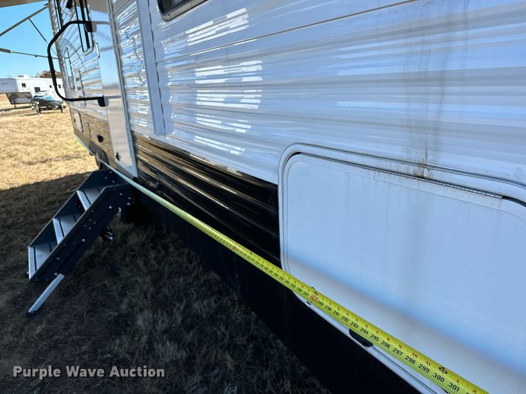 image for item DP3217 2024 Idle-Time 281 BHS  camper