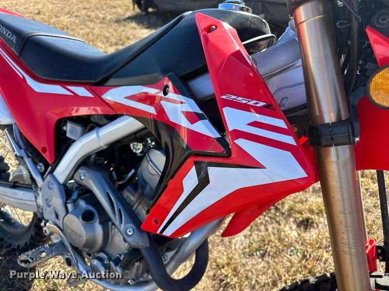image for item DP3219 2019 Honda CRF250L  dirt bike