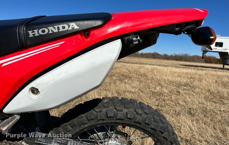 image for item DP3219 2019 Honda CRF250L  dirt bike