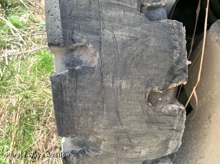 image for item DP8744 2002 Toyota 7FGU30  forklift