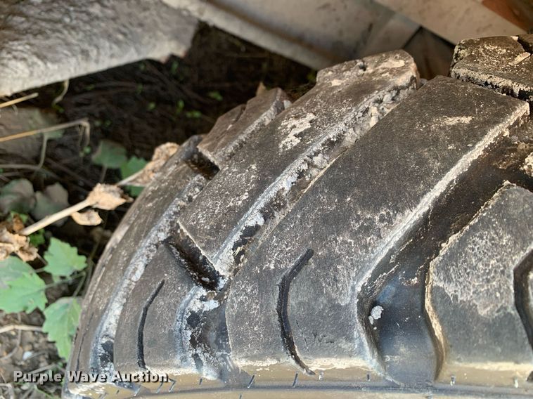 image for item DP8744 2002 Toyota 7FGU30  forklift