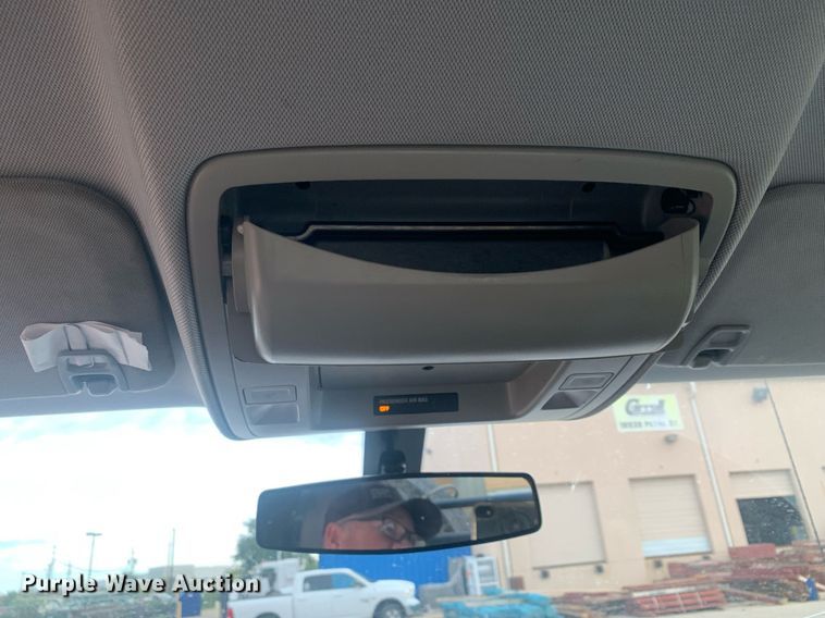 image for item DP8748 2015 Chevrolet Silverado 3500HD  flatbed pickup truck