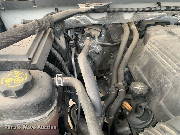 image for item DP8748 2015 Chevrolet Silverado 3500HD  flatbed pickup truck