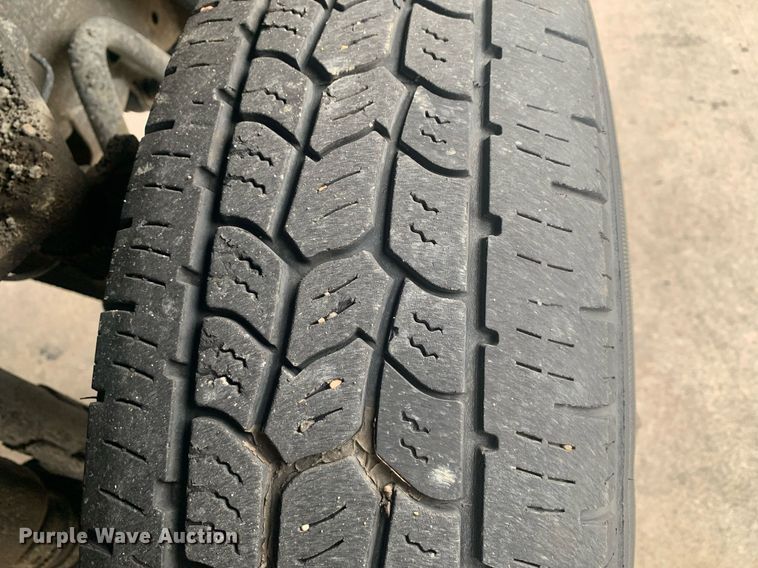 image for item DP8748 2015 Chevrolet Silverado 3500HD  flatbed pickup truck