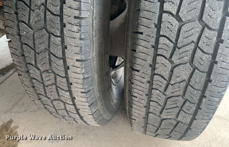 image for item DP8748 2015 Chevrolet Silverado 3500HD  flatbed pickup truck