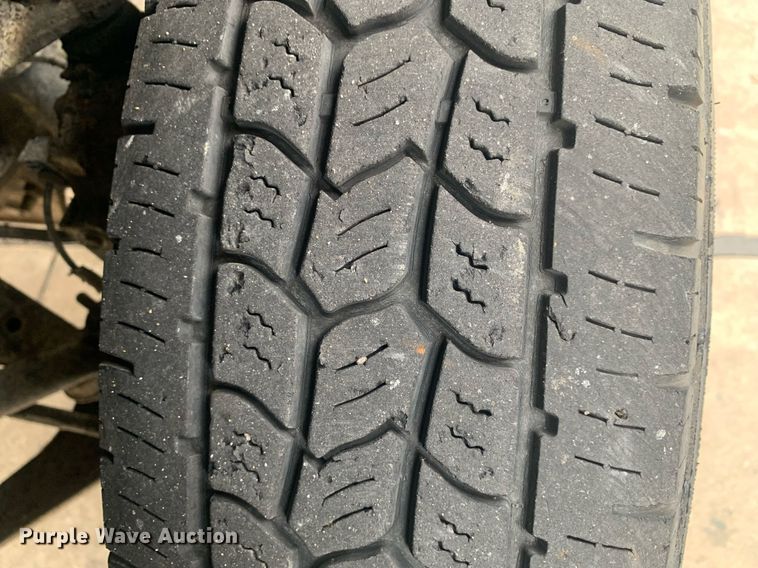 image for item DP8748 2015 Chevrolet Silverado 3500HD  flatbed pickup truck