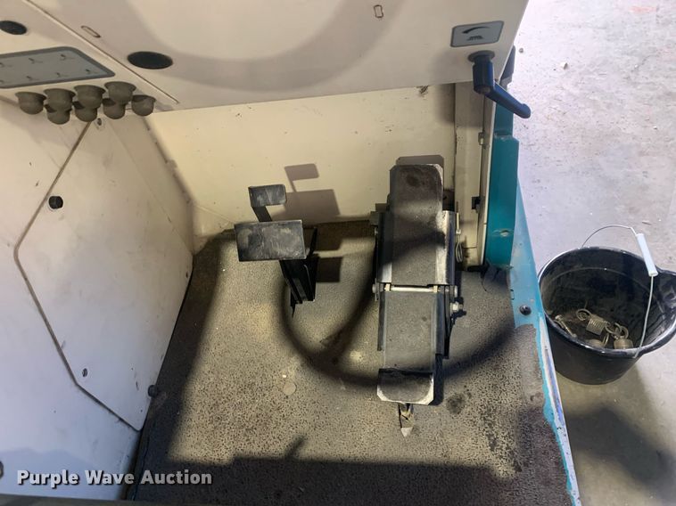 image for item DP8750 Tennent 8200ES  sweeper