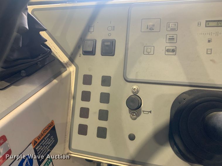 image for item DP8750 Tennent 8200ES  sweeper