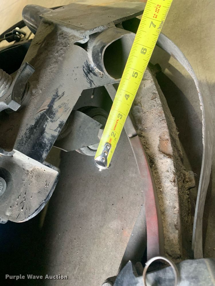 image for item DP8750 Tennent 8200ES  sweeper