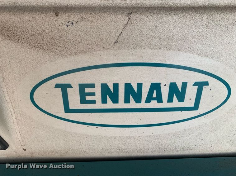 image for item DP8750 Tennent 8200ES  sweeper