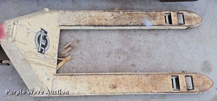 image for item DQ0325 Tools