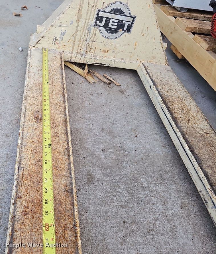 image for item DQ0325 Tools