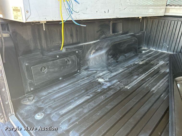 image for item DQ1050 2008 Toyota Tacoma  pickup truck