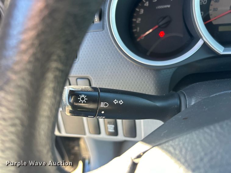 image for item DQ1050 2008 Toyota Tacoma  pickup truck