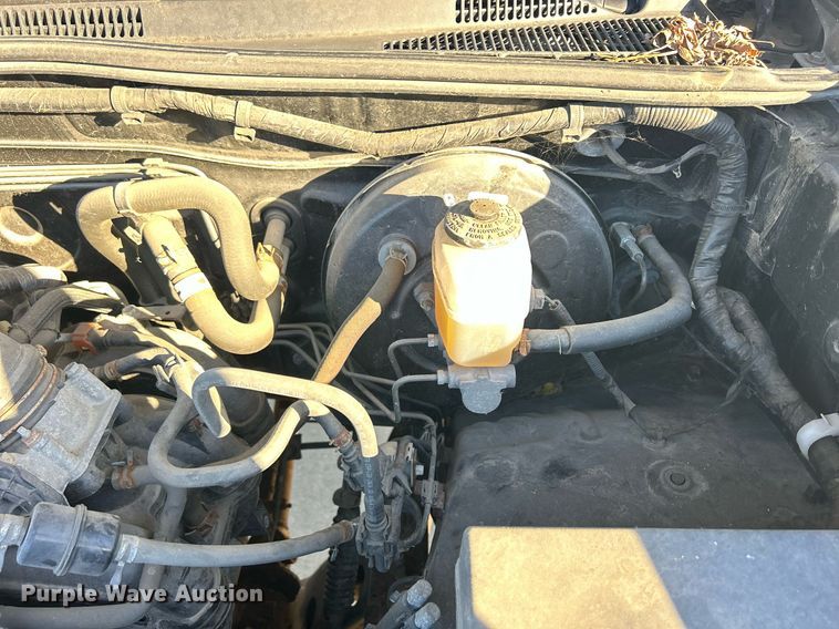 image for item DQ1050 2008 Toyota Tacoma  pickup truck