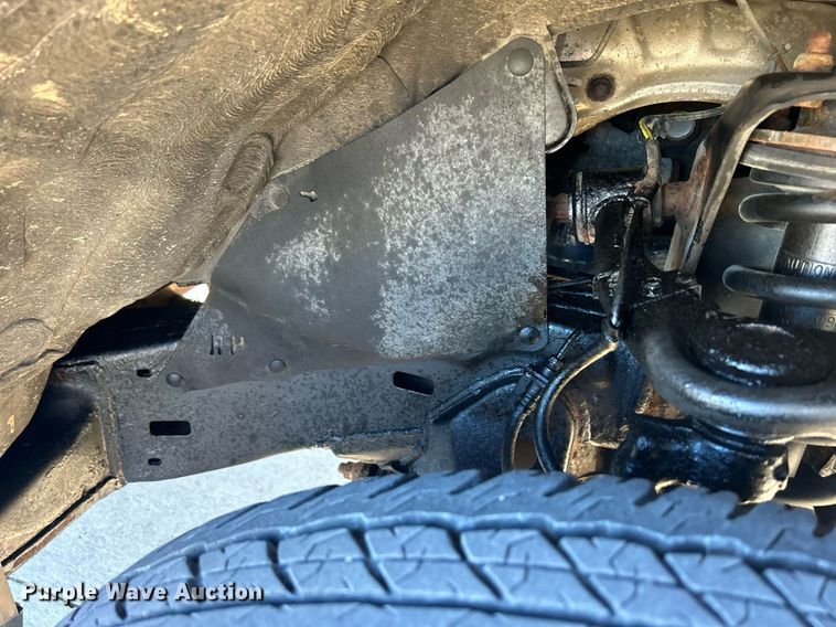 image for item DQ1050 2008 Toyota Tacoma  pickup truck