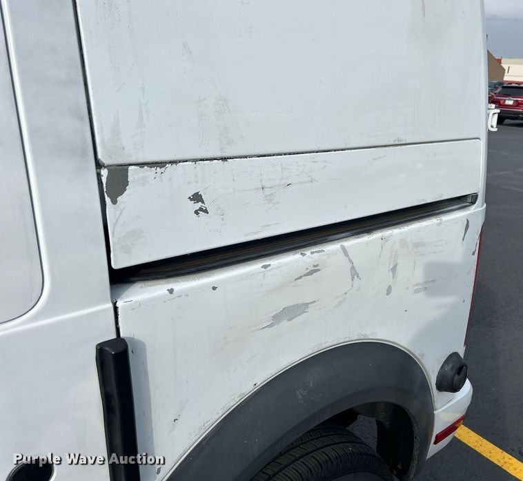 image for item DQ1058 2011 Ford Transit Connect XLT  van