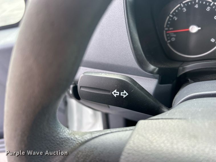 image for item DQ1058 2011 Ford Transit Connect XLT  van