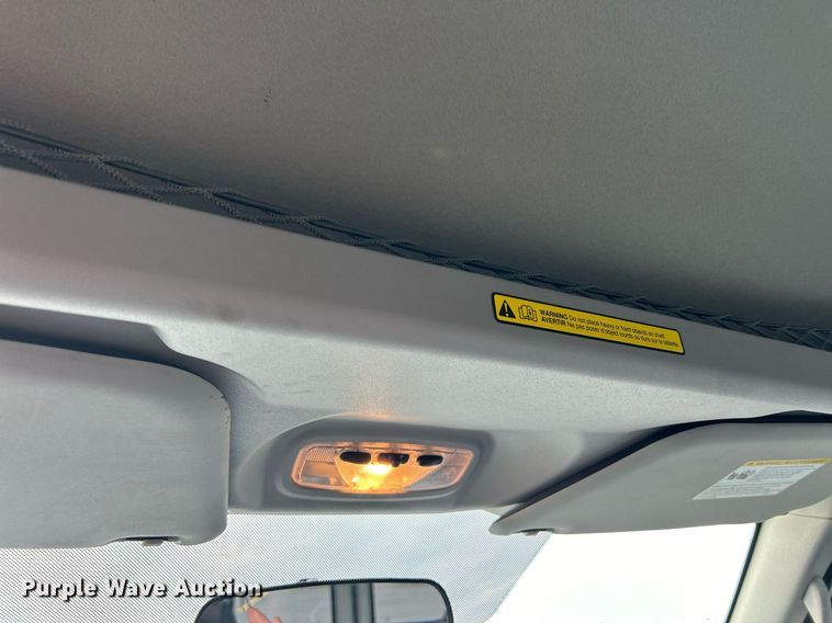 image for item DQ1058 2011 Ford Transit Connect XLT  van