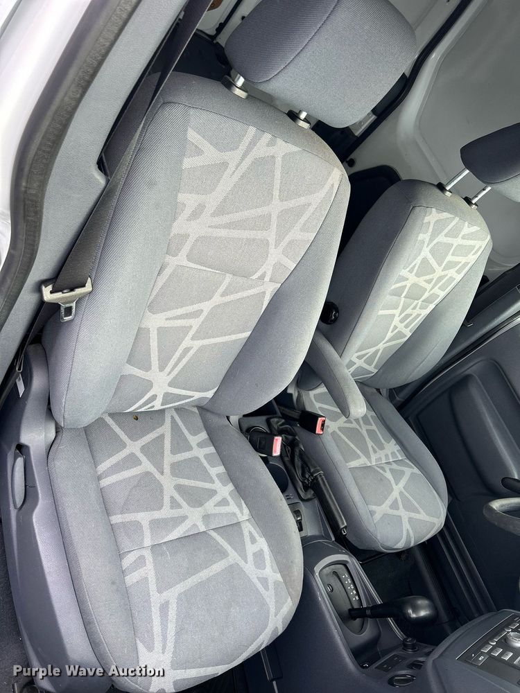 image for item DQ1058 2011 Ford Transit Connect XLT  van