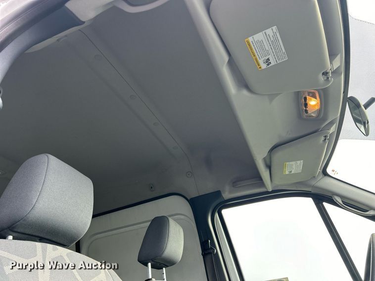 image for item DQ1058 2011 Ford Transit Connect XLT  van