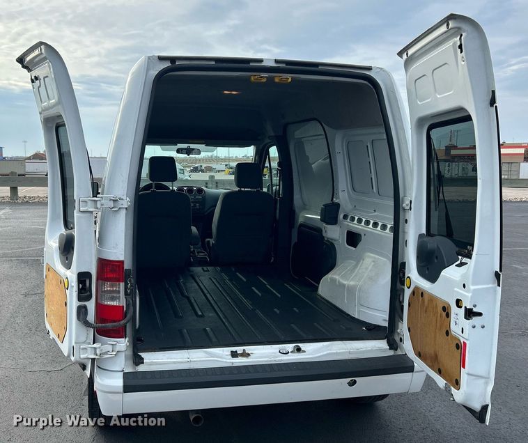 image for item DQ1058 2011 Ford Transit Connect XLT  van