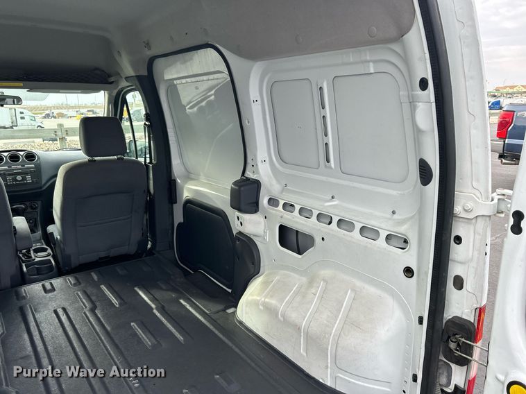 image for item DQ1058 2011 Ford Transit Connect XLT  van
