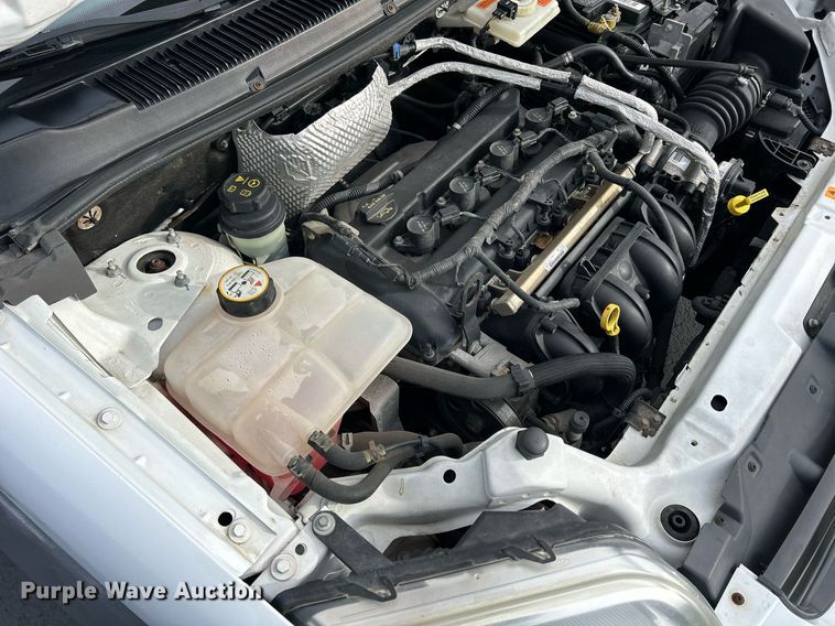 image for item DQ1058 2011 Ford Transit Connect XLT  van