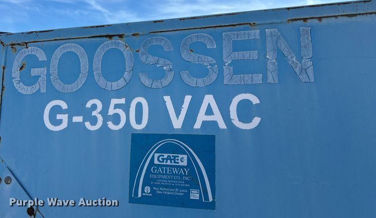 image for item DQ1062 Goossen G-350  lawn vacuum