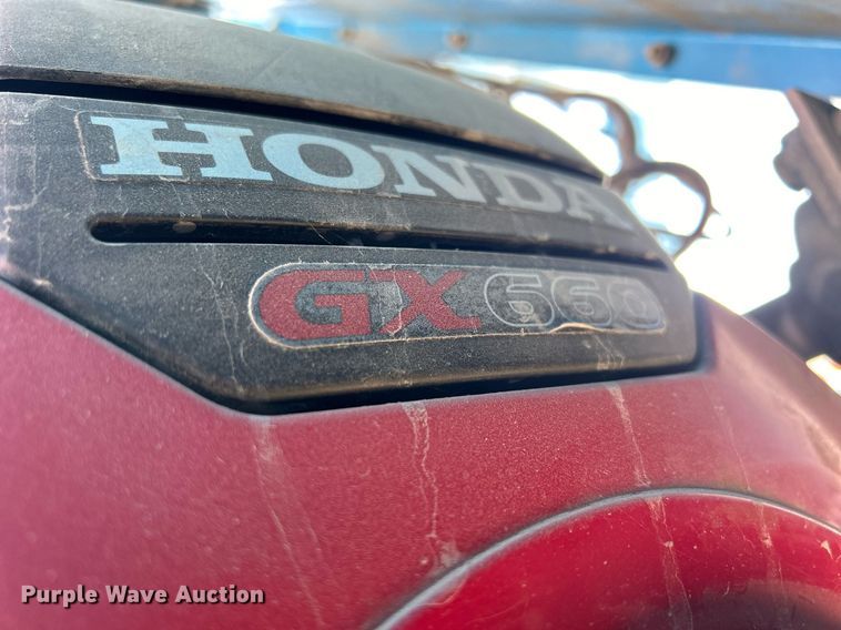 image for item DQ1062 Goossen G-350  lawn vacuum