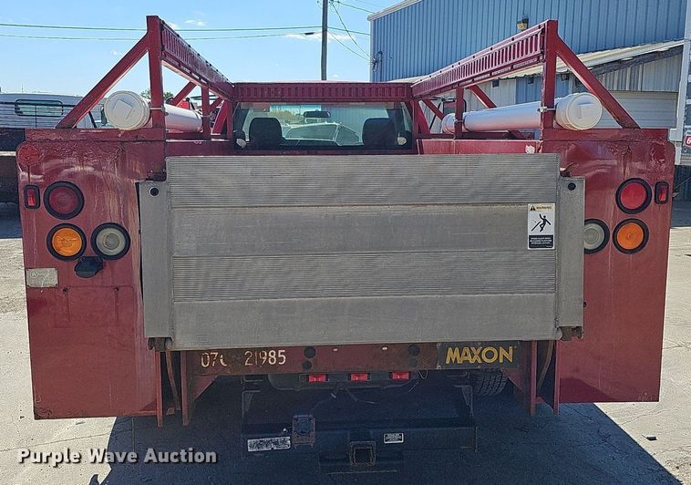 image for item DQ1172 2007 Chevrolet Silverado 3500  utility bed pickup truck