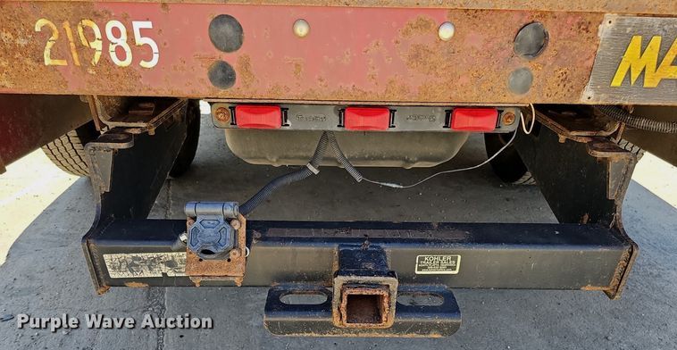 image for item DQ1172 2007 Chevrolet Silverado 3500  utility bed pickup truck