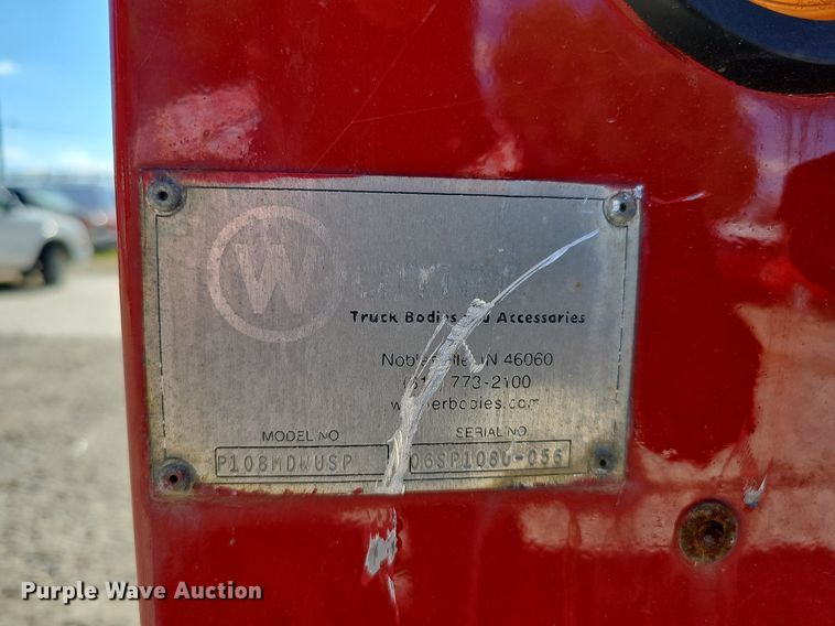 image for item DQ1172 2007 Chevrolet Silverado 3500  utility bed pickup truck