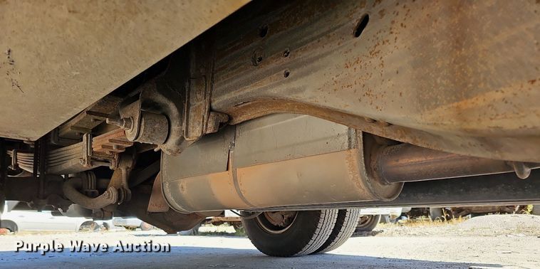 image for item DQ1172 2007 Chevrolet Silverado 3500  utility bed pickup truck