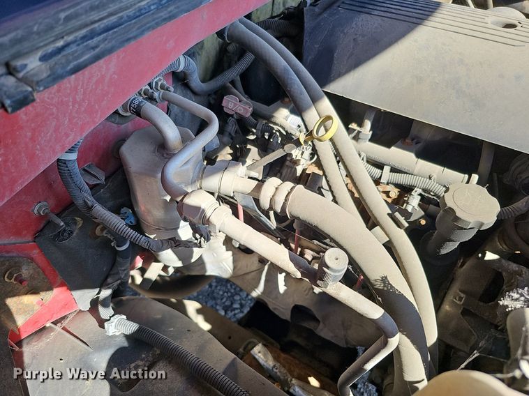 image for item DQ1172 2007 Chevrolet Silverado 3500  utility bed pickup truck