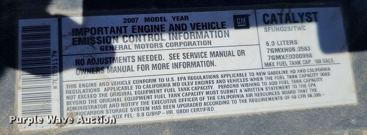 image for item DQ1172 2007 Chevrolet Silverado 3500  utility bed pickup truck