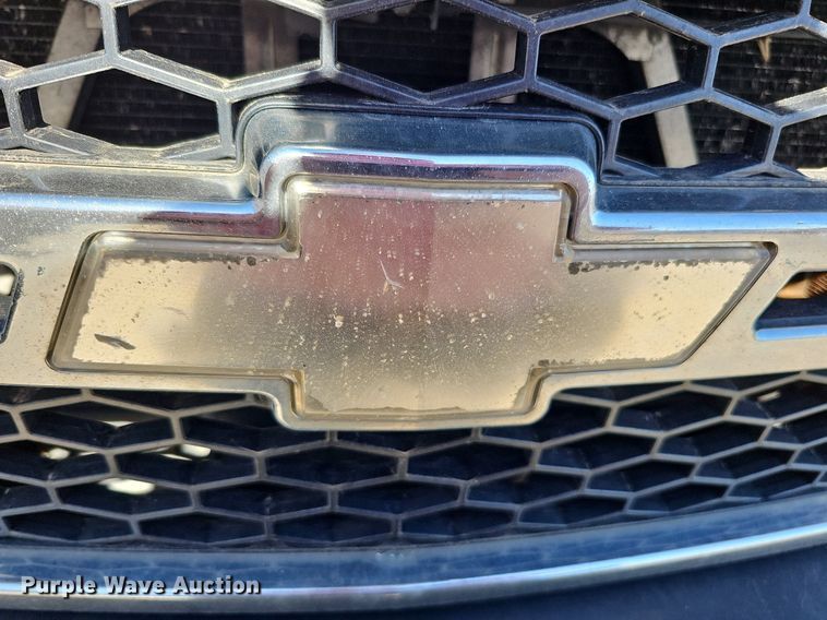 image for item DQ1172 2007 Chevrolet Silverado 3500  utility bed pickup truck