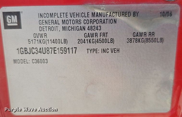 image for item DQ1172 2007 Chevrolet Silverado 3500  utility bed pickup truck