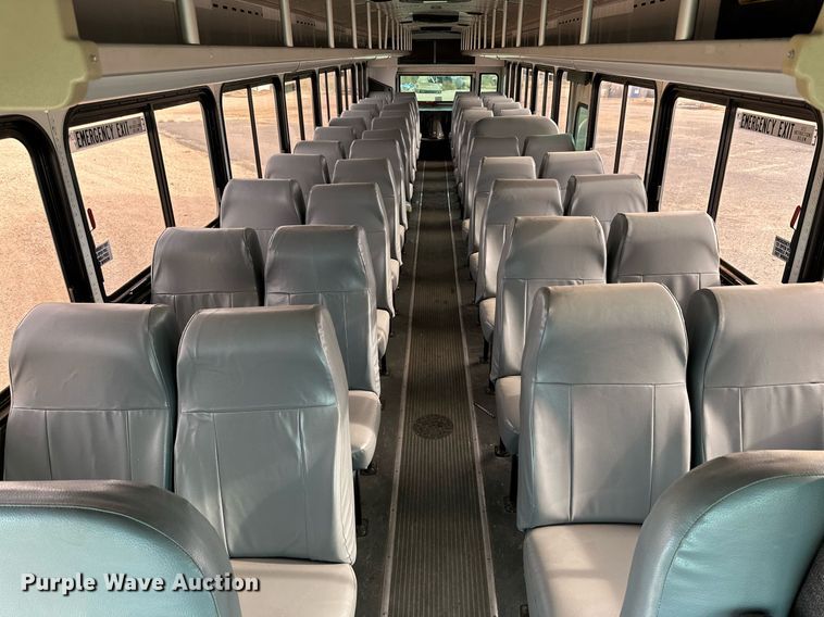 image for item DQ1521 2009 Blue Bird All American  school bus