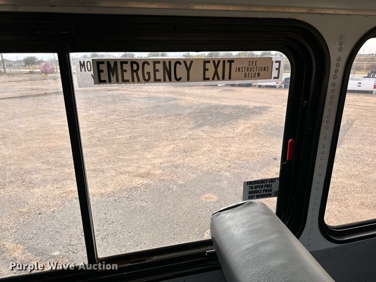 image for item DQ1521 2009 Blue Bird All American  school bus