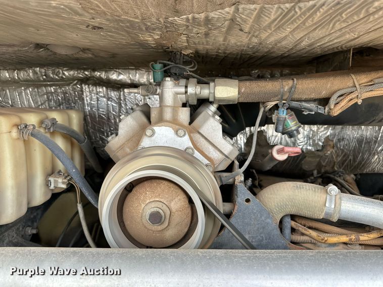 image for item DQ1521 2009 Blue Bird All American  school bus