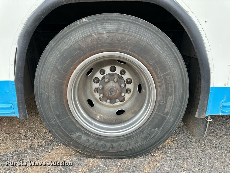 image for item DQ1521 2009 Blue Bird All American  school bus