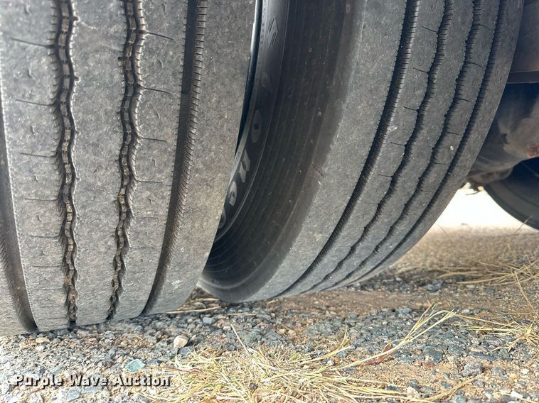 image for item DQ1521 2009 Blue Bird All American  school bus