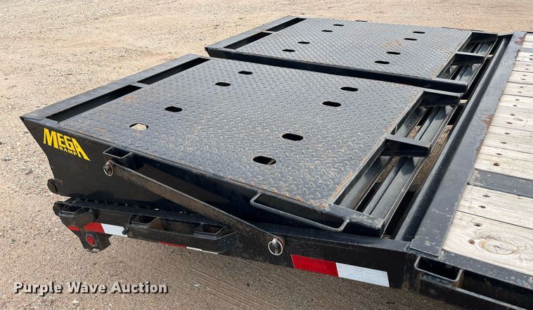 image for item DQ1523 2022 Big Tex  equipment trailer