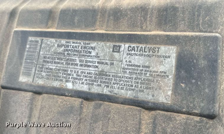 image for item DQ1524 2008 Chevrolet C5500  shuttle bus