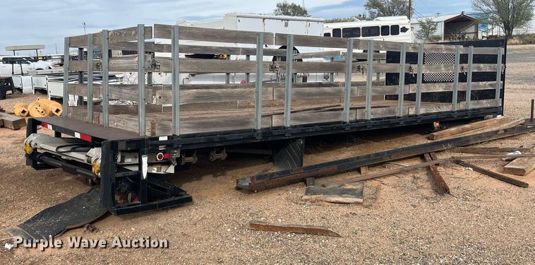 image for item DQ1526 Morgan  flatbed