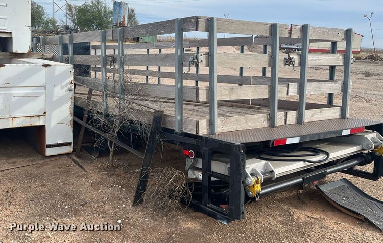 image for item DQ1526 Morgan  flatbed