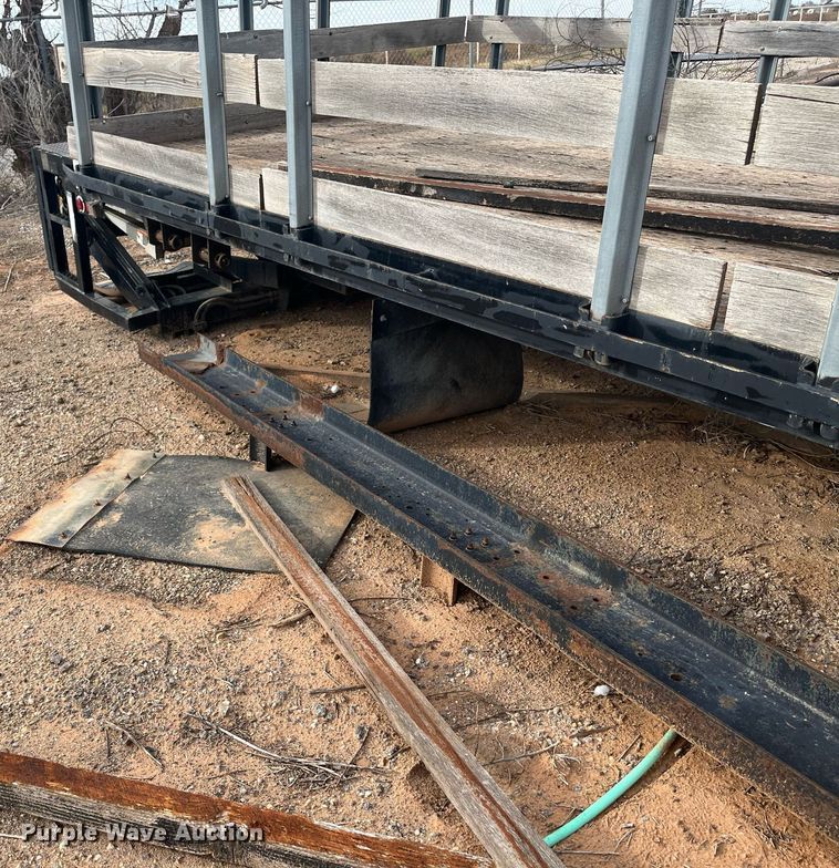 image for item DQ1526 Morgan  flatbed