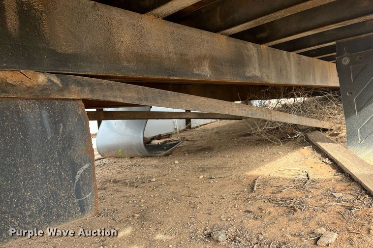 image for item DQ1526 Morgan  flatbed